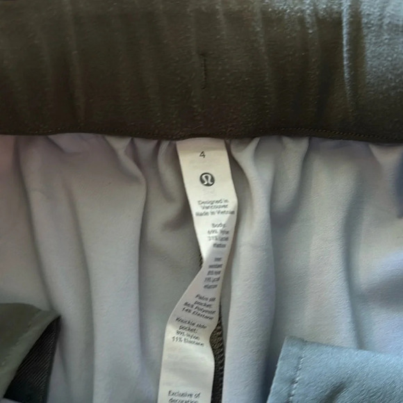 Lululemon sz 4 Keep Moving Pants camo dusky lavender great pre owned condition - Picture 5 of 7